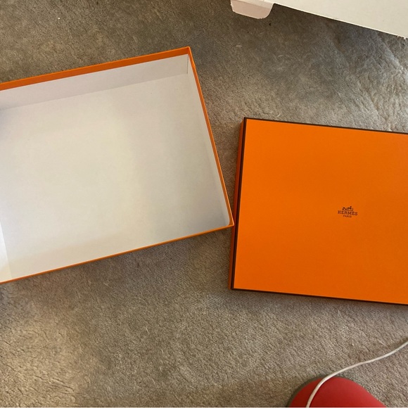 Hermes Box! - Picture 3 of 7